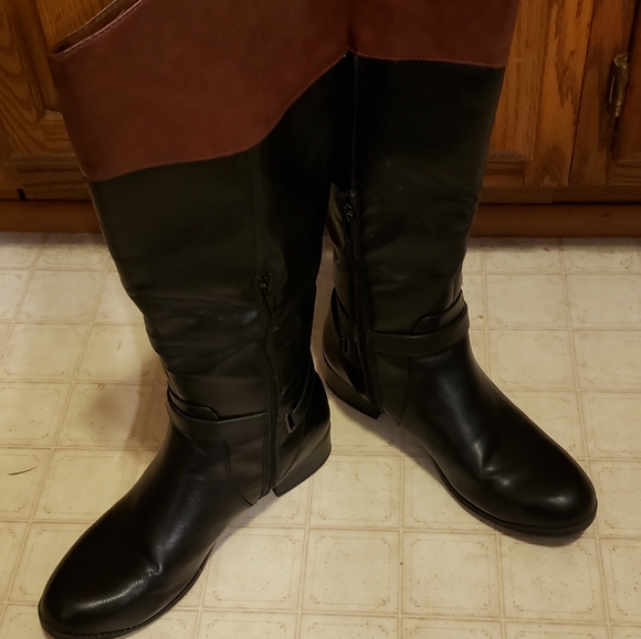Tall Riding Boots - Picture 2 of 3